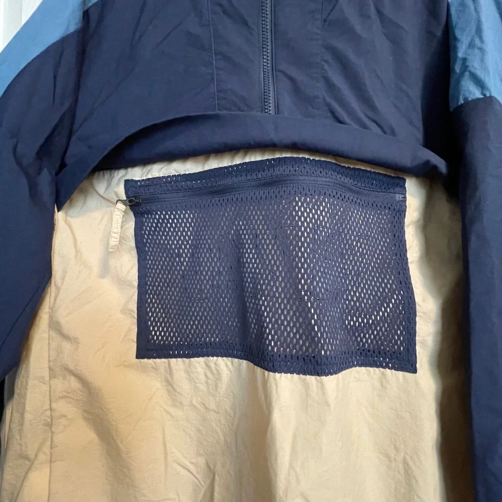 Oakley Mens Performance Fit Half Zip‎ Windbreaker Hooded Jacket Navy Tan Small